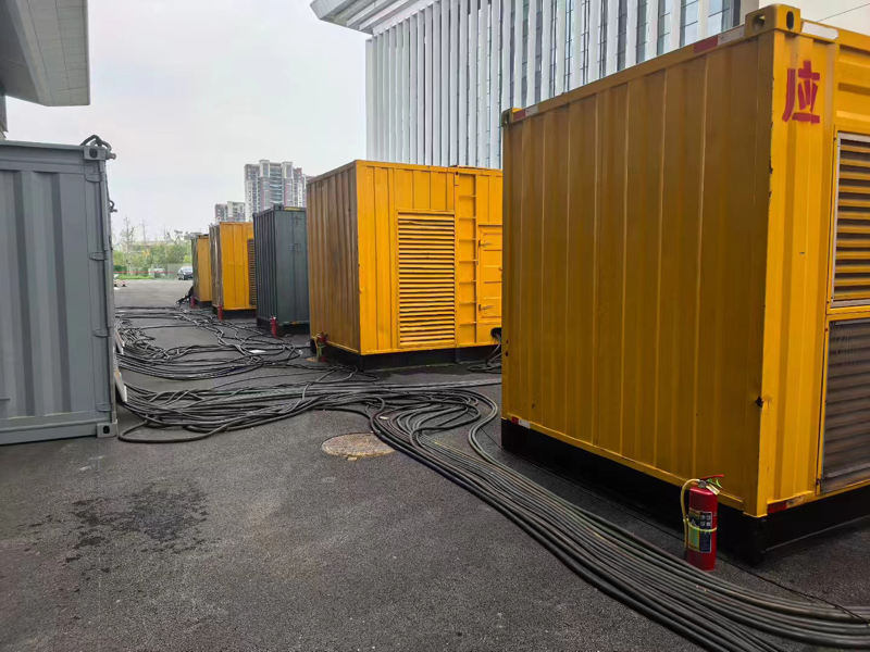 鸡西不同季节柴油发电机组保养有哪些注意事项？