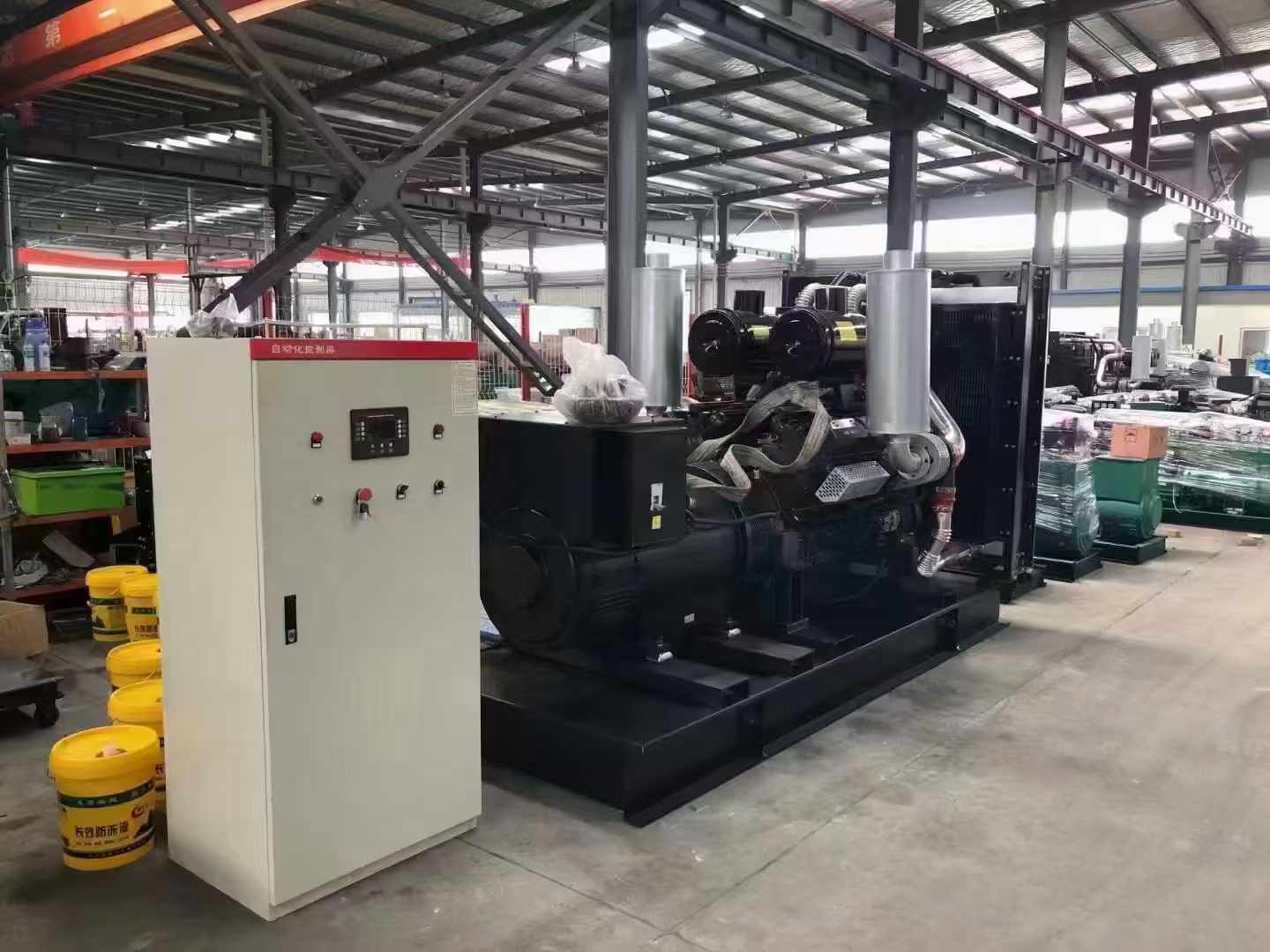 鸡西柴油发电机运行时的噪音和振动水平如何？